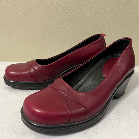 Dansko  Red Leather Mary Jane Wedge Shoes Women’s Size 37/6.5 US Wedge Heel - Picture 2 of 12